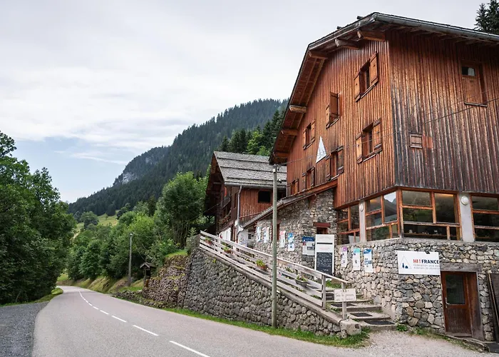 Auberge de Jeunesse HI La Clusaz